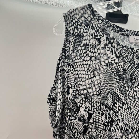 Calvin Klein Women's Cold Shoulder Short Sleeve Shift Dress Snake Print Medium - Picture 3 of 9